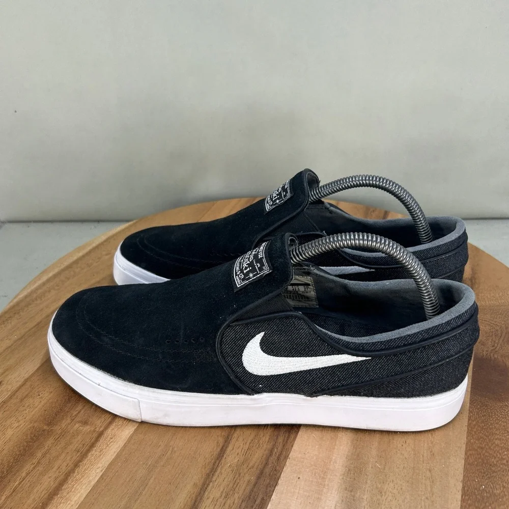 Nike SB Zoom Stefan Janoski Slip Black White Mens Skate Shoes 833564-010 Size 9